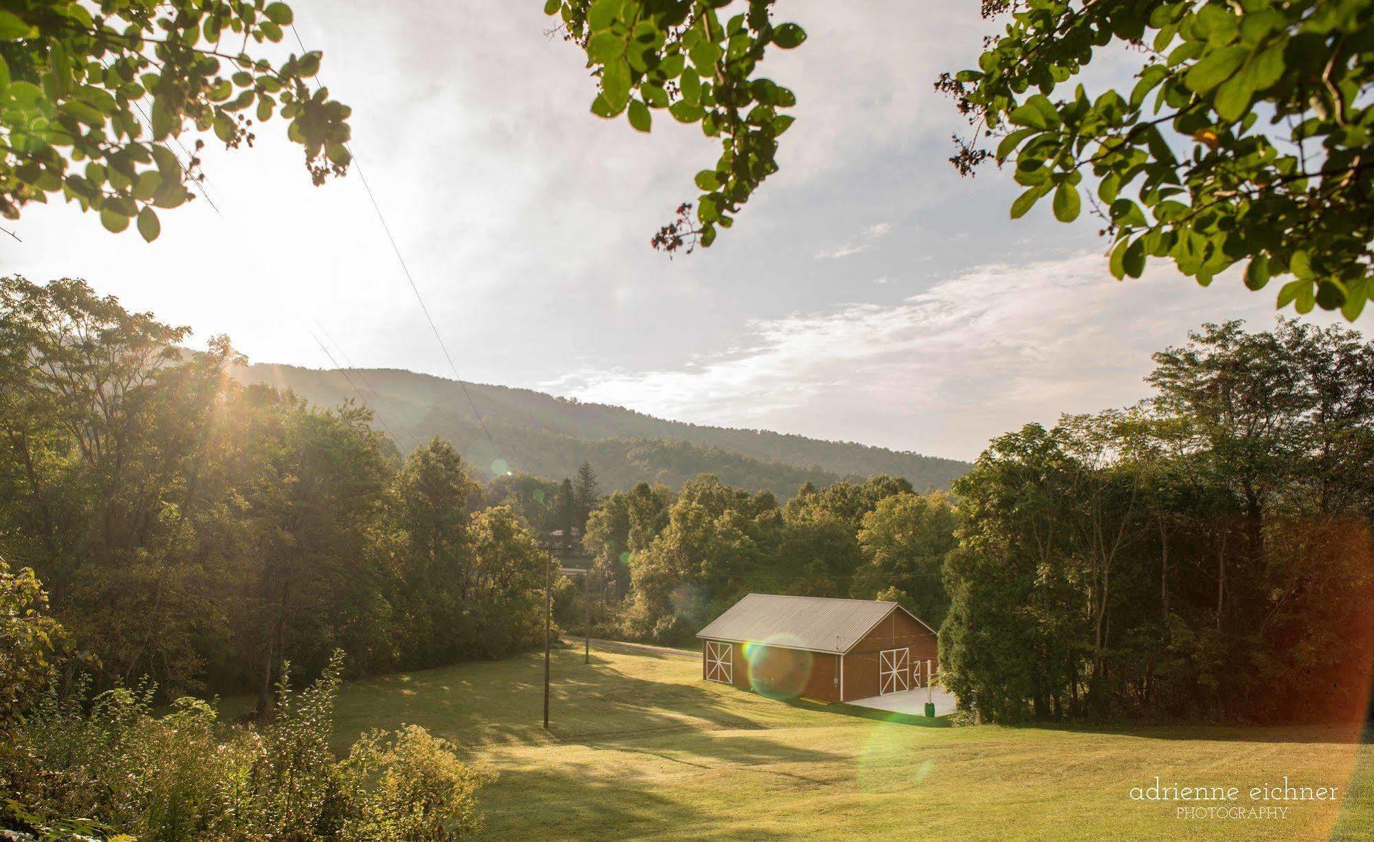 Orchard House B&B Lovingston Exterior photo
